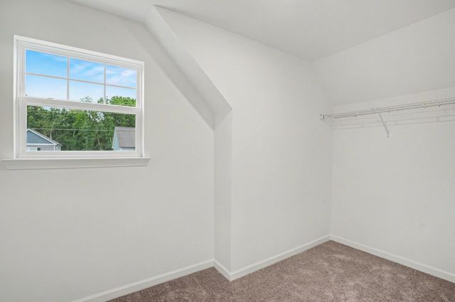 225 Hannah Lee Hill Rd, La Vergne, TN 37086