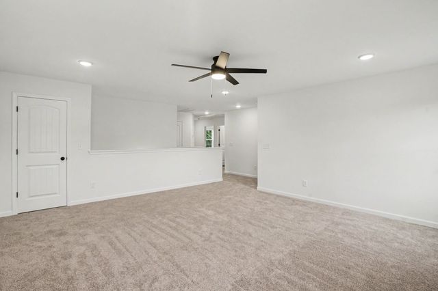 225 Hannah Lee Hill Rd, La Vergne, TN 37086