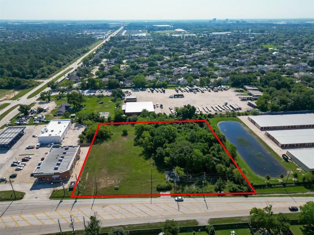 11966 Walters Road, Houston, TX 77067