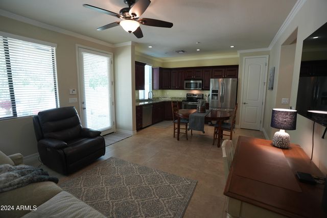 8658 E Davenport - GUEST HOUSE ONLY Drive, Scottsdale, AZ 85260