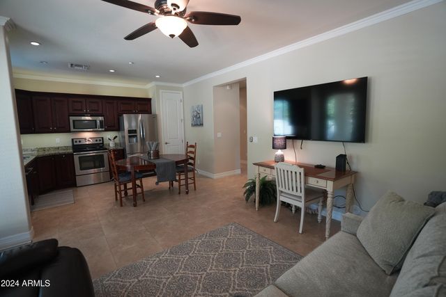 8658 E Davenport - GUEST HOUSE ONLY Drive, Scottsdale, AZ 85260