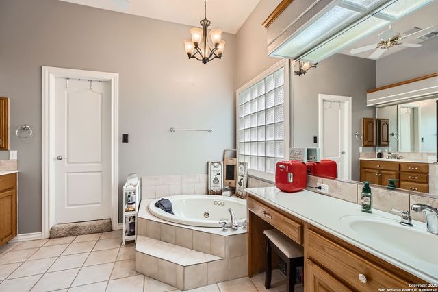 27030 Vaughns View, San Antonio, TX 78260