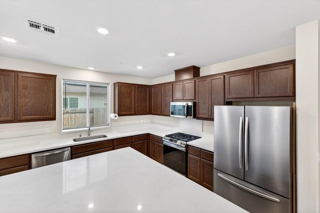 3603 Guru Ct, Ceres, CA 95307