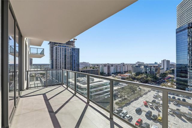 275 1ST AVENUE S 1207, St Petersburg, FL 33701