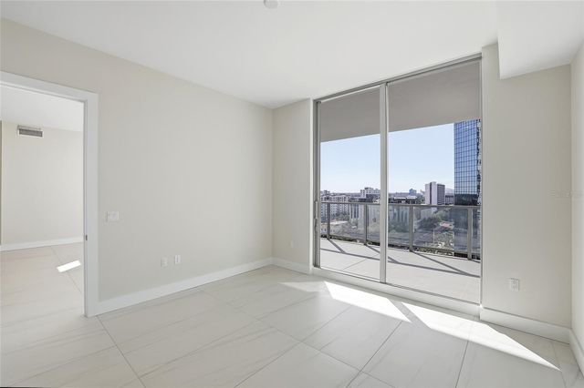 275 1ST AVENUE S 1207, St Petersburg, FL 33701