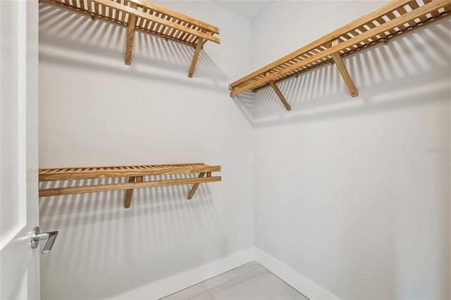 275 1ST AVENUE S 1207, St Petersburg, FL 33701