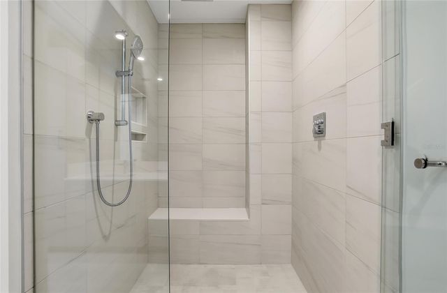 275 1ST AVENUE S 1207, St Petersburg, FL 33701