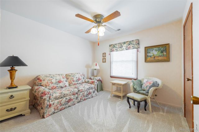 8597 Mathias Drive 43, Grosse Ile Township, MI 48138