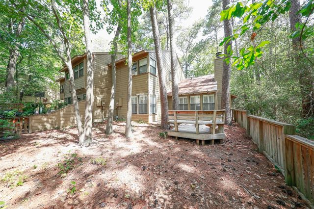 70 Cokeberry Court, The Woodlands, TX 77380