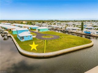 2971 Trawler LN, St. James City, FL 33956