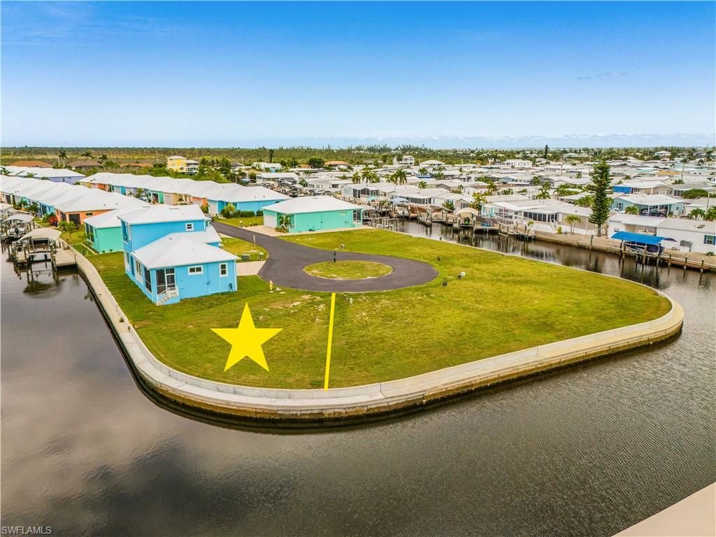 2971 Trawler LN, ST. JAMES CITY, FL 33956 — exterior
