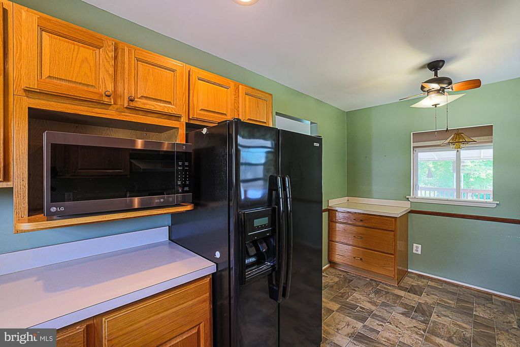 Image 15 of property listing at 9106 SANDRA PARK RD, Perry Hall, MD 21128