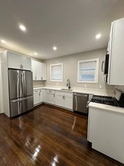 5 Carson St 2, Boston, MA 02125