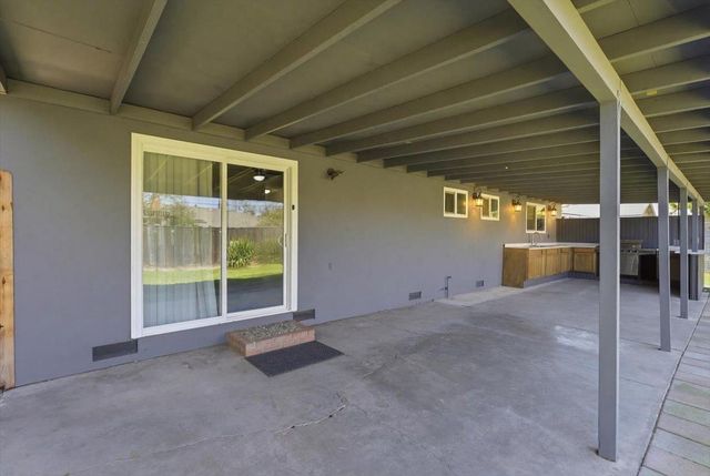 209 Tokay Ave, Modesto, CA 95350