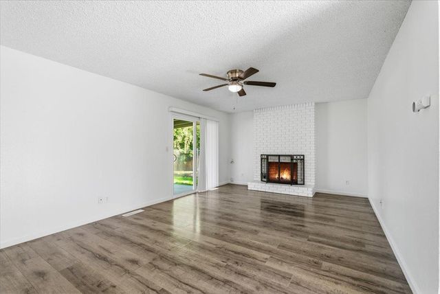 209 Tokay Ave, Modesto, CA 95350