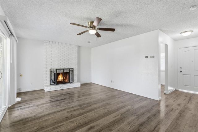 209 Tokay Ave, Modesto, CA 95350