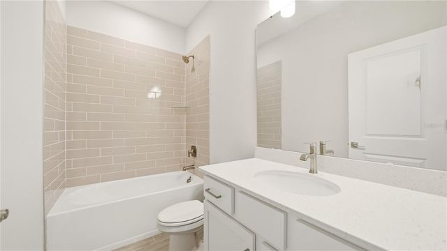 2 ROLLER LANE, Palm Coast, FL 32164