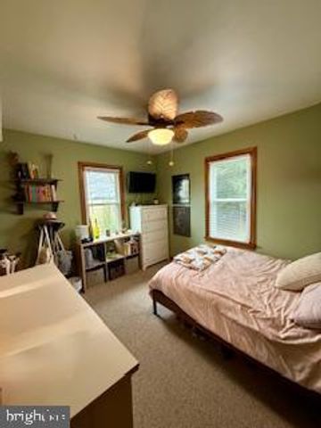 145 W FRONT ST, Frederica, DE 19946