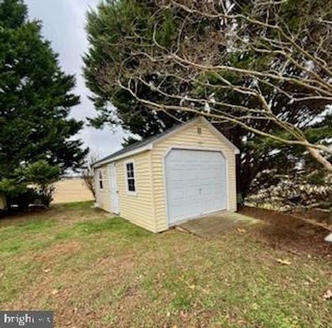 145 W FRONT ST, Frederica, DE 19946