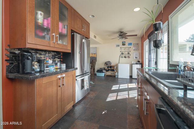 5962 N 83RD Street, Scottsdale, AZ 85250