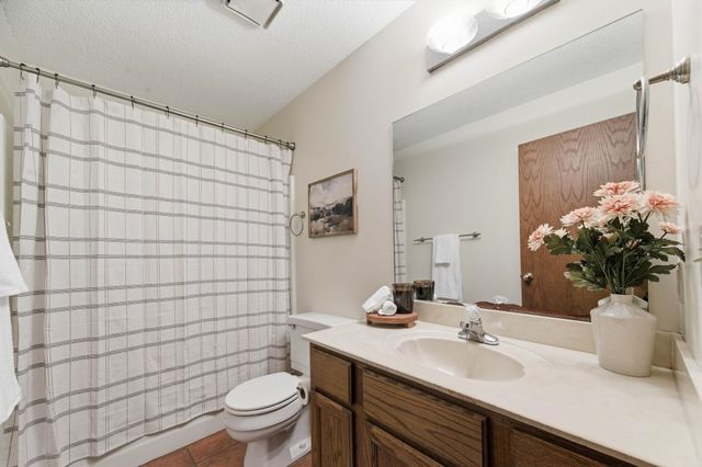 11006 W Cornelison St, Wichita, KS 67212