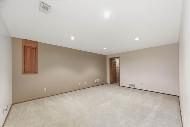 11006 W Cornelison St, Wichita, KS 67212