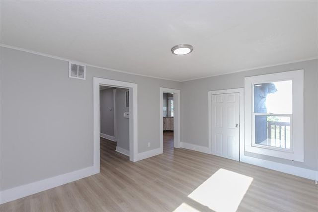 505 E Wall Street, Harrisonville, MO 64701