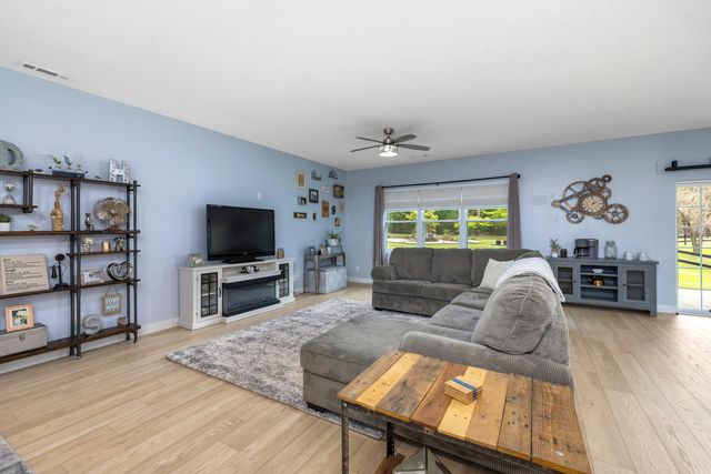 1090 Winding Pond Road, Manning, SC 29102