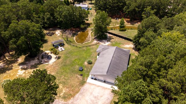 1090 Winding Pond Road, Manning, SC 29102