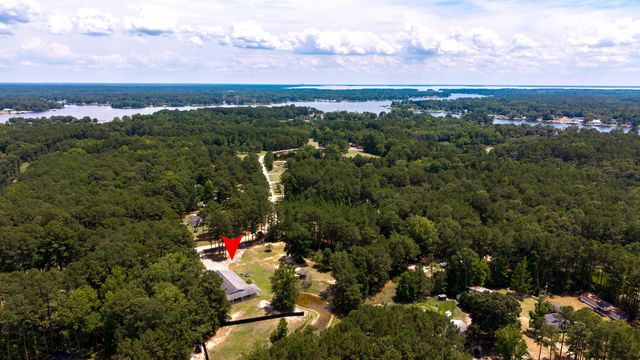 1090 Winding Pond Road, Manning, SC 29102