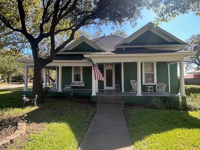 1108 11th Street, Plano, TX 75074