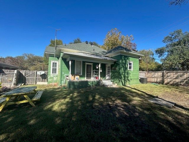 1108 11th Street, Plano, TX 75074