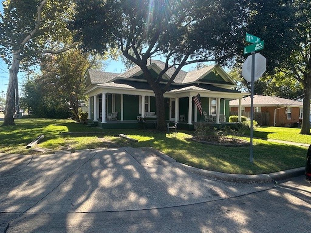 1108 11th Street, Plano, TX 75074