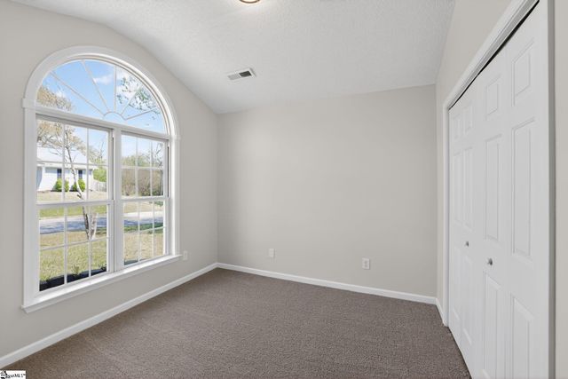 304 Golden Leaf Lane, Simpsonville, SC 29681