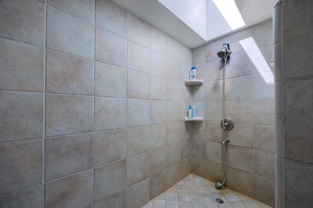 2070 King Of The Mountain Rd, Pollock Pines, CA 95726