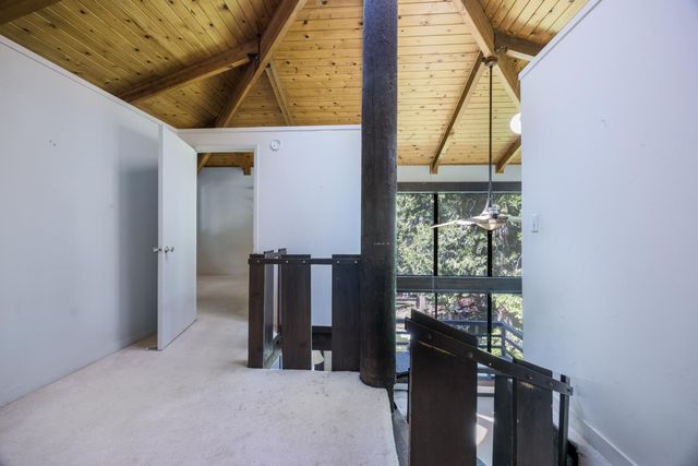 2070 King Of The Mountain Rd, Pollock Pines, CA 95726