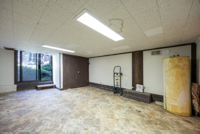 2070 King Of The Mountain Rd, Pollock Pines, CA 95726