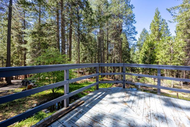 2070 King Of The Mountain Rd, Pollock Pines, CA 95726