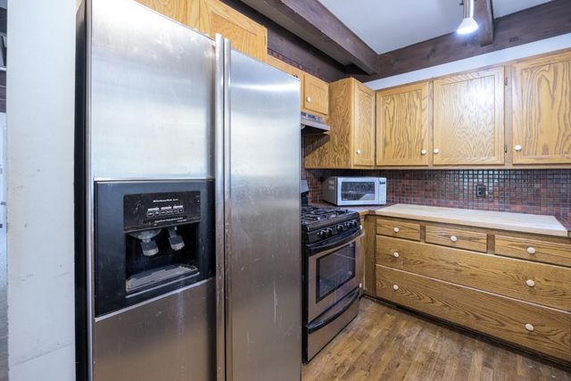 2070 King Of The Mountain Rd, Pollock Pines, CA 95726