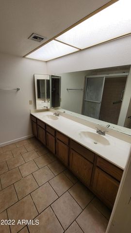 9201 N 47TH Drive, Glendale, AZ 85302