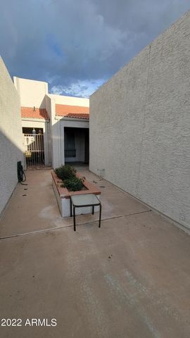 9201 N 47TH Drive, Glendale, AZ 85302