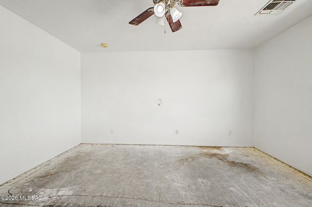 2036 S St Michael Drive, Tucson, AZ 85713