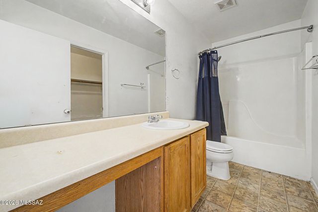 2036 S St Michael Drive, Tucson, AZ 85713