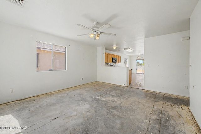 2036 S St Michael Drive, Tucson, AZ 85713