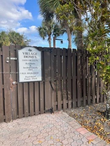 13245 SW 111th Ter 30-3, Miami, FL 33186