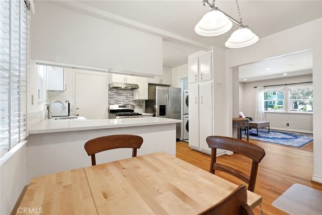 3610 Kalsman Dr 2, Los Angeles, CA 90016