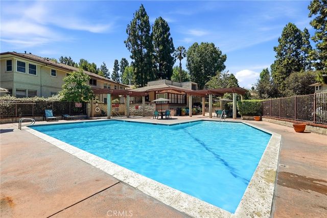 3610 Kalsman Dr 2, Los Angeles, CA 90016
