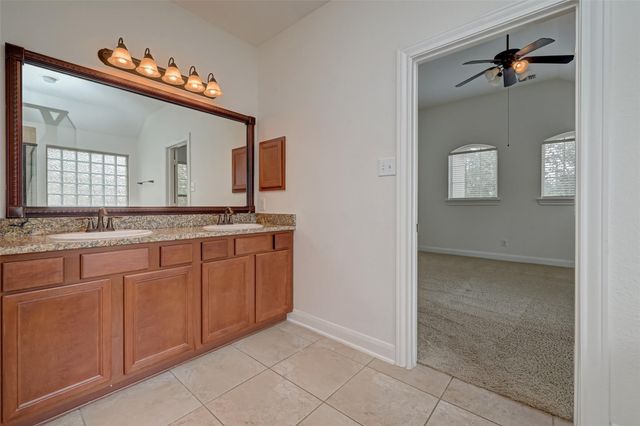 71 N Rocky Point Circle, The Woodlands, TX 77389