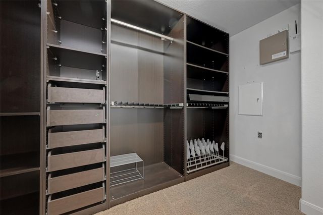 71 N Rocky Point Circle, The Woodlands, TX 77389