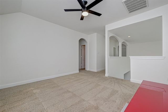 71 N Rocky Point Circle, The Woodlands, TX 77389